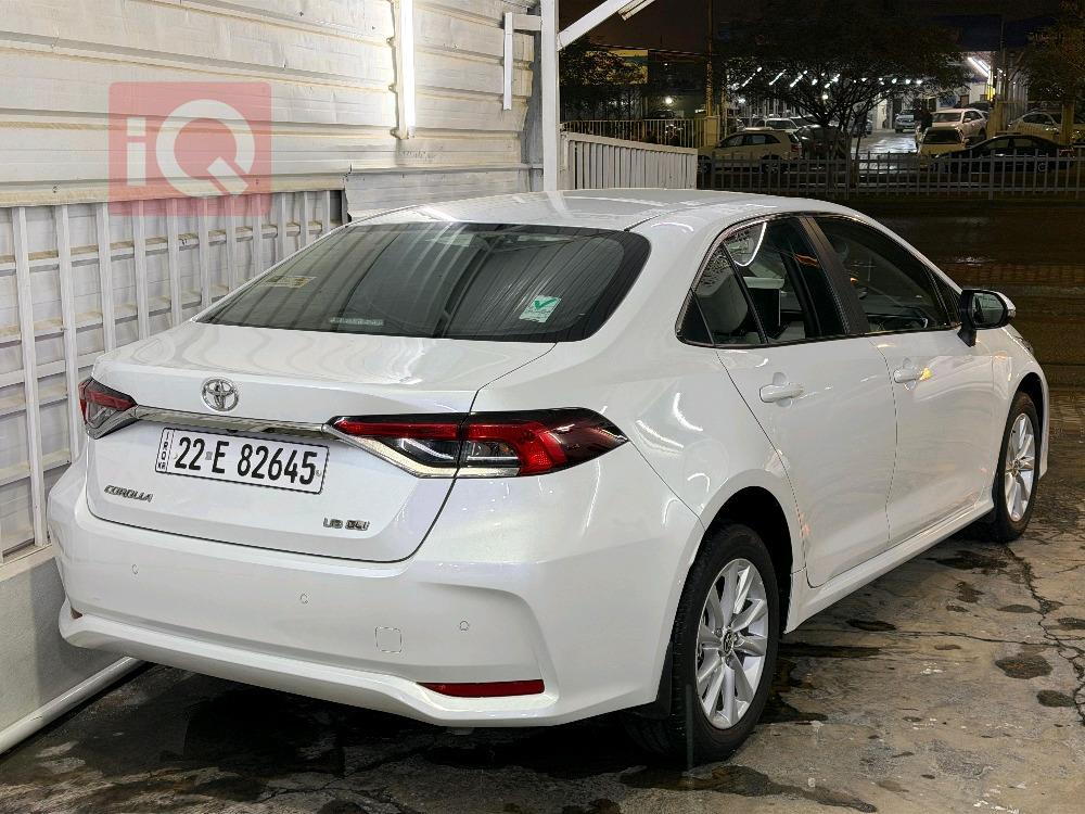 تۆیۆتا کۆرۆلا